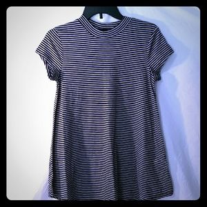 NWOT Womens shirt